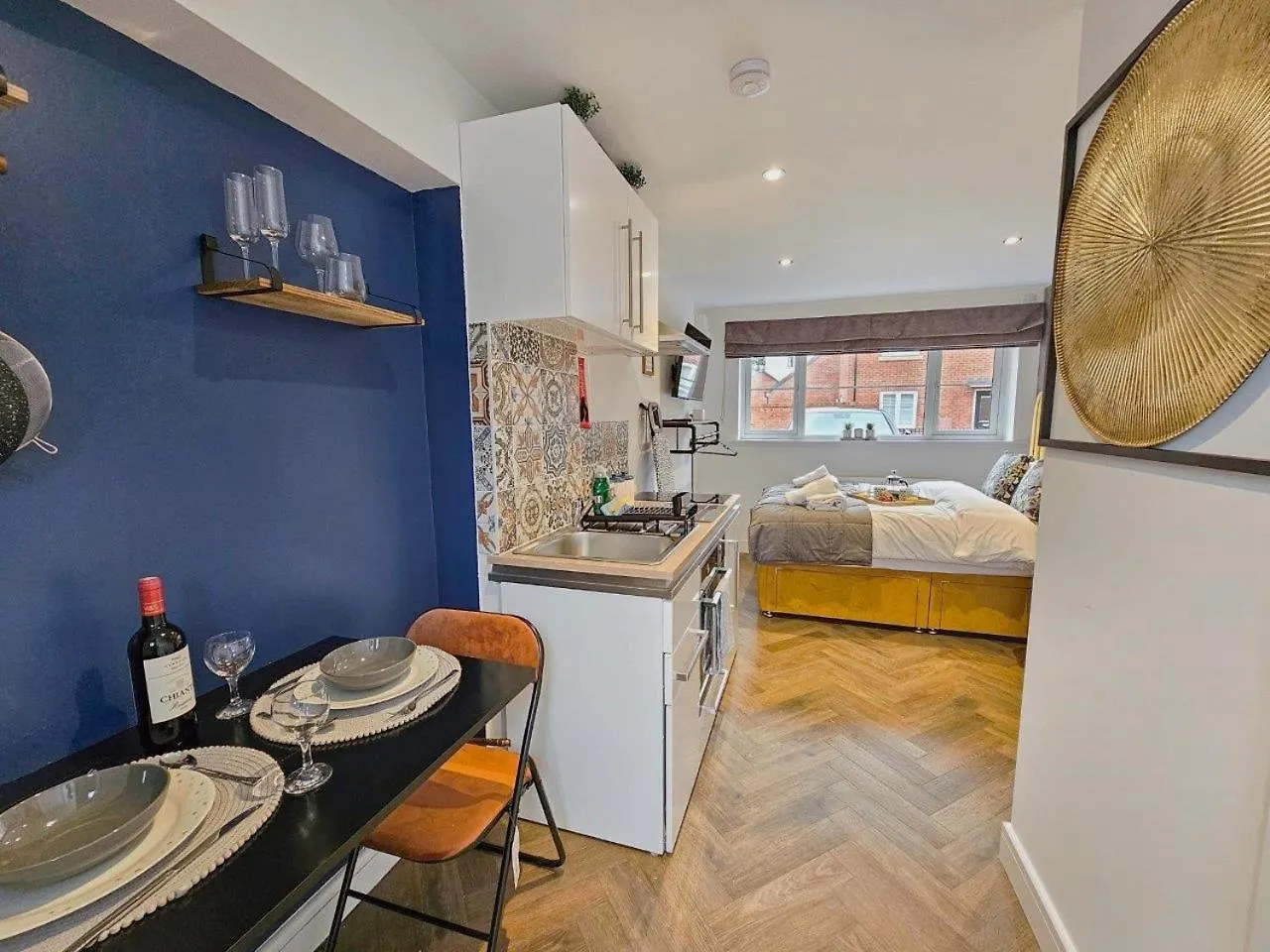 Cobblestone Studio By Fortuna Property Cheltenham Apartment